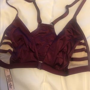 VICTORIA’S SECRET BRALETTE🌸